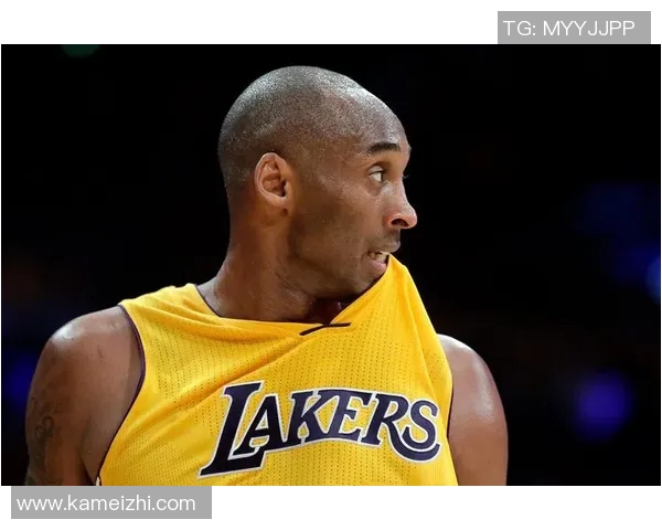 科比与足球明星的跨界魅力探讨及其粉丝文化的深度解析