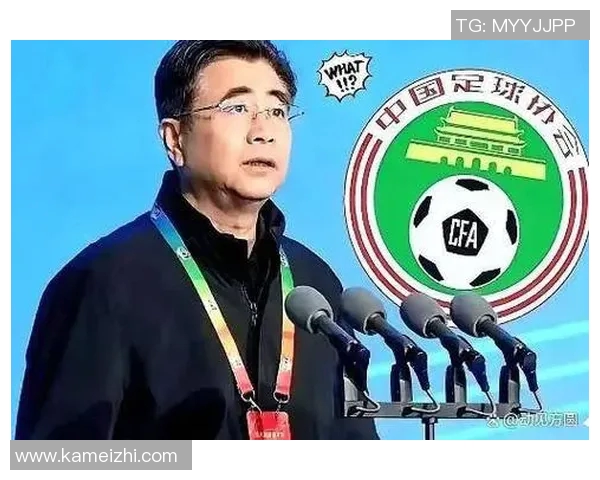 从草根到巨星足球明星逆袭背后的奋斗与荣耀故事 从草根到巨星足球明星逆袭背后的奋斗与荣耀故事