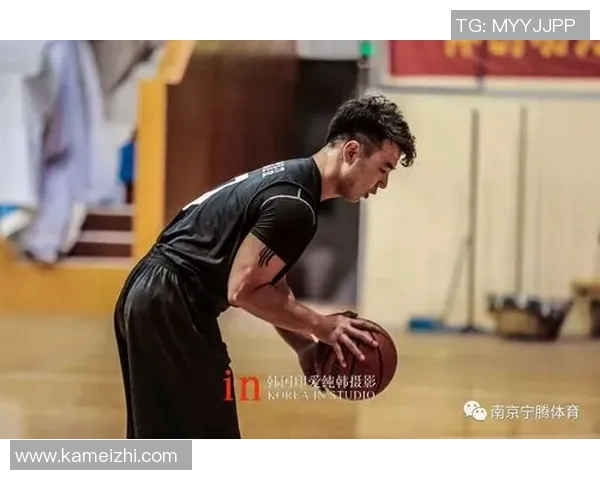 南京乒乓球队的拼搏精神与城市联赛的辉煌历程全景回顾 南京乒乓球队的拼搏精神与城市联赛的辉煌历程全景回顾