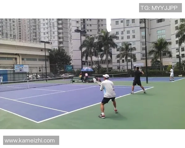 深圳网球队的个人能力揭秘与训练背后的故事探讨 深圳网球队的个人能力揭秘与训练背后的故事探讨