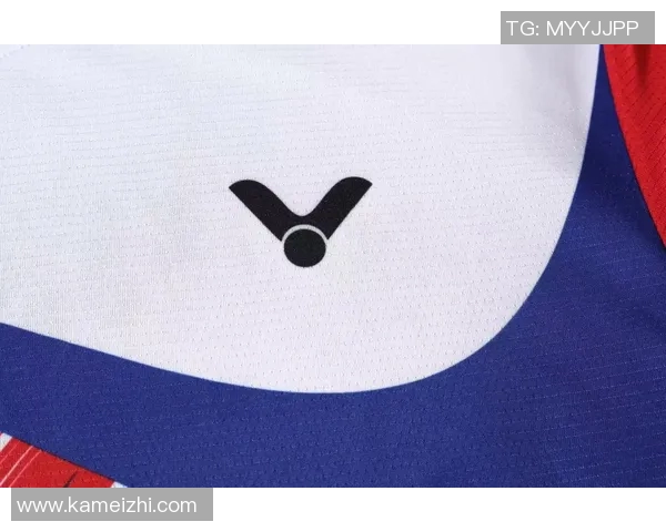 羽毛球装备选购指南：挑选适合你的球衣推荐与搭配技巧